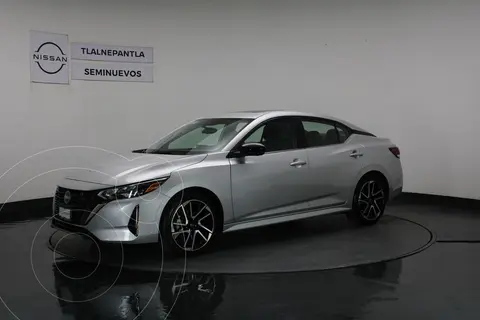 Nissan Sentra SR Platinum usado (2024) color plateado precio $375,000
