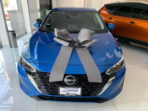 Nissan Sentra Advance usado (2025) color Azul precio $370,000