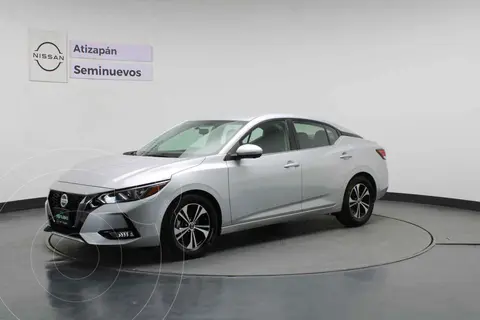 foto Nissan Sentra Advance usado (2021) color Plata precio $290,900