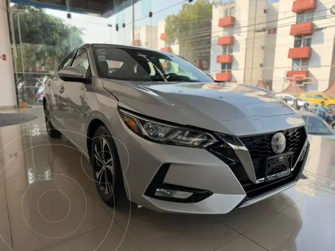 Nissan Sentra Advance usado (2023) color plateado financiado en mensualidades(enganche $105,609 mensualidades desde $7,036)