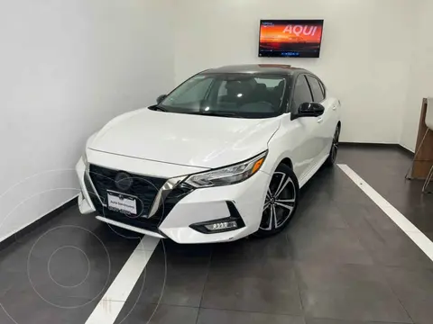 Nissan Sentra SR Aut usado (2022) color Blanco financiado en mensualidades(enganche $77,000 mensualidades desde $7,596)