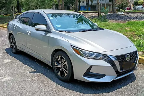 Nissan Sentra Sense Aut usado (2023) color Plata precio $325,000