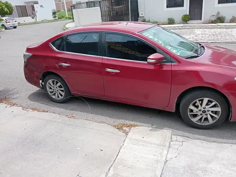 Nissan Sentra Advance Aut usado (2015) color Rojo Burdeos precio $144,900