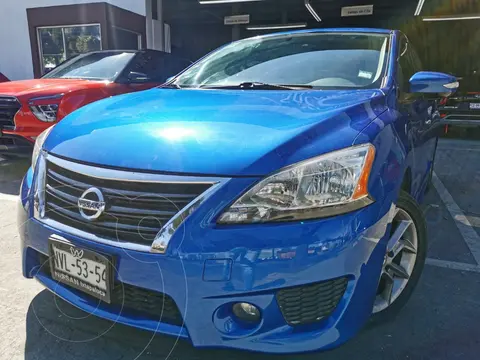 Nissan Sentra SR NAVI Aut usado (2016) color Azul Electrico precio $250,000