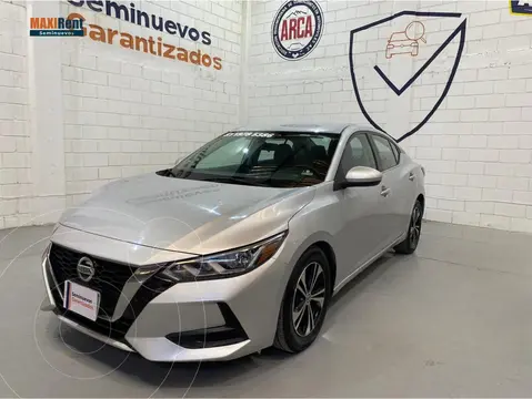Nissan Sentra Sense Aut usado (2023) color plateado precio $305,000