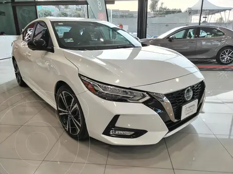 Nissan Sentra SR Aut usado (2023) color Blanco precio $397,000