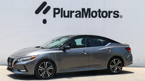 Nissan Sentra SR Bi-tono Aut usado (2022) color Gris financiado en mensualidades(enganche $76,780 mensualidades desde $6,542)