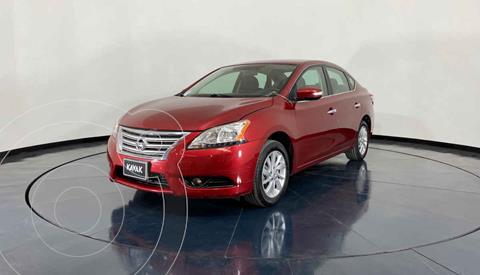 foto Nissan Sentra Advance usado (2016) color Rojo precio $177,999