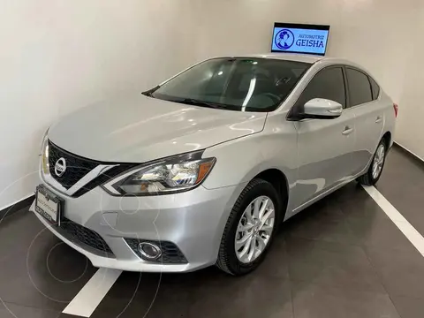 Nissan Sentra Advance Aut usado (2018) color Plata precio $250,000