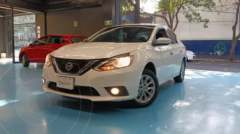 Nissan Sentra Advance Aut usado (2018) color BLANCO PERLADO precio $221,000