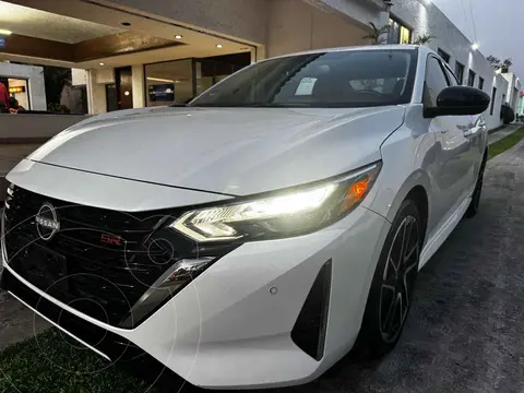 foto Nissan Sentra SR Platinum usado (2024) color Blanco precio $438,000