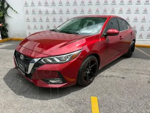 Nissan Sentra Advance usado (2020) color Rojo precio $305,000