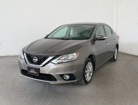 Nissan Sentra Advance usado (2018) color Gris Oscuro precio $229,000