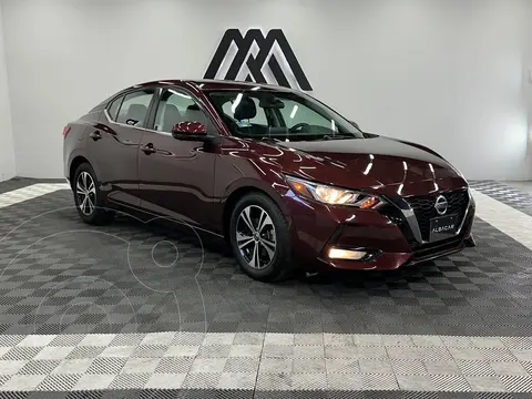 Nissan Sentra Advance usado (2023) color Rojo precio $319,999