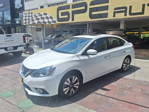 Nissan Sentra Exclusive Aut usado (2017) color Blanco precio $208,000