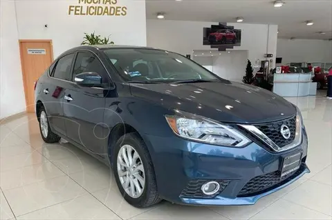 foto Nissan Sentra Advance Aut usado (2017) color Azul Marino precio $216,000