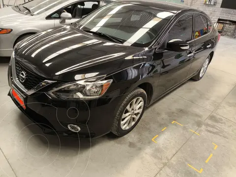 Nissan Sentra Advance Aut usado (2017) color Negro precio $240,000