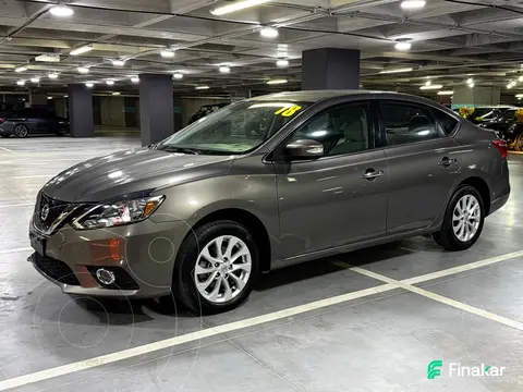 Nissan Sentra Advance usado (2018) color Dorado Oscuro precio $219,000