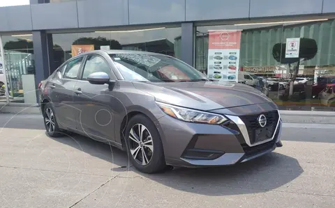 Nissan Sentra Sense usado (2021) color Gris Oscuro precio $235,000
