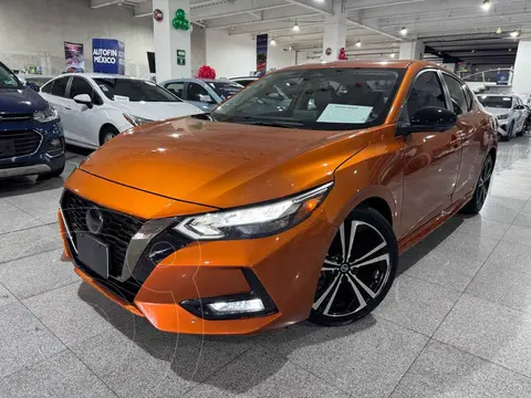 Nissan Sentra SR Aut usado (2023) color Naranja precio $440,000
