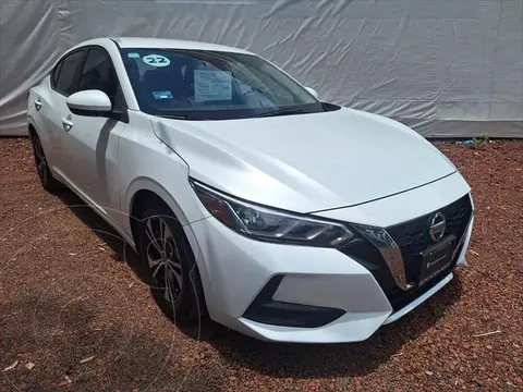 Nissan Sentra Sense Aut usado (2022) color Blanco precio $309,000
