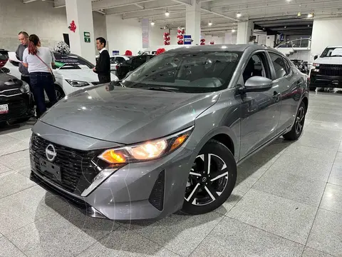 Nissan Sentra Sense Aut usado (2024) color Gris precio $345,000