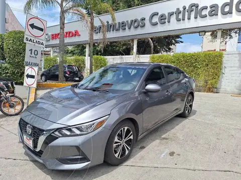 Nissan Sentra Sense Aut usado (2022) color Gris precio $308,000