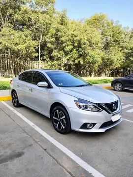 Nissan Sentra 1.8L Full Exclusive CVT usado (2018) color Plata precio u$s13,600