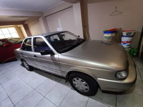 Nissan Sentra S-Saloon 1.6 usado (1992) color Plata precio $10,000