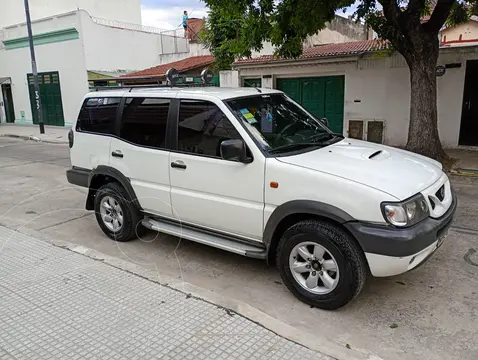 Nissan Terrano II 2.7 SE TD usado (2002) color Blanco precio u$s10.500