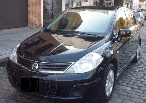 Nissan Tiida Hatchback Visia usado (2014) color Negro precio $2.350.000