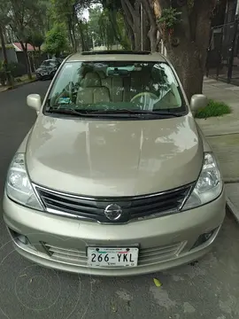 Nissan Tiida HB Premium Aut usado (2012) color Arena precio $125,000