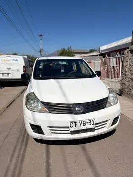 Nissan Tiida Sedan S 1.6 usado (2011) color Blanco precio $4.350.000