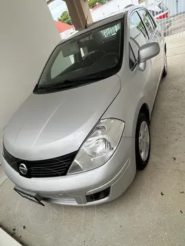 Nissan Tiida Sedan Sense Aut usado (2018) color Plata precio $170,000