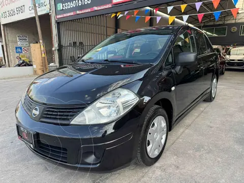 Nissan Tiida Sedan Comfort usado (2010) color Negro precio $99,900