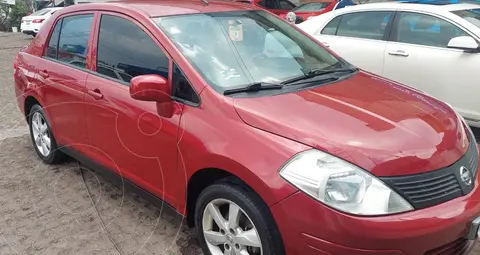 Nissan Tiida Sedan Advance usado (2013) color Rojo precio $112,000