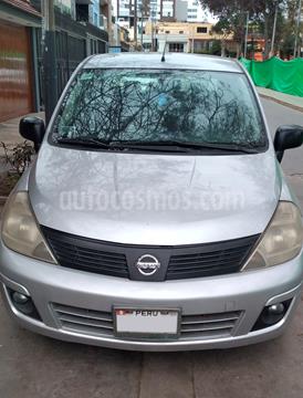 foto Nissan Tiida Sedán S 1.6L usado (2012) color Plata precio u$s8,000