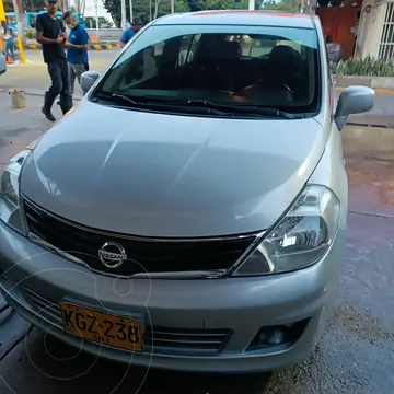 Nissan Tiida 1.8L Premium Aut usado (2011) color Gris precio $31.000.000