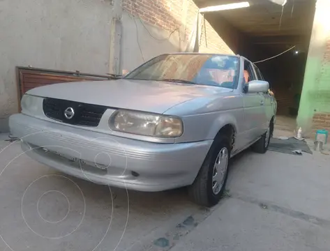Nissan Tsuru austero usado (2003) color Plata precio $55,000