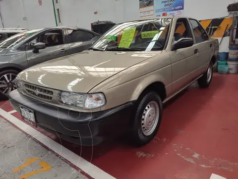 Nissan Tsuru GS I usado (2001) color Champagne precio $105,000