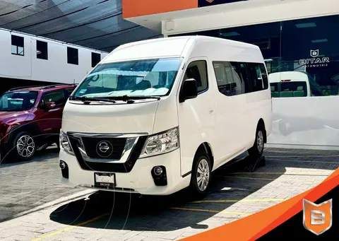 Nissan Urvan 12 Pasajeros usado (2022) color Blanco financiado en mensualidades(enganche $119,980 mensualidades desde $12,859)