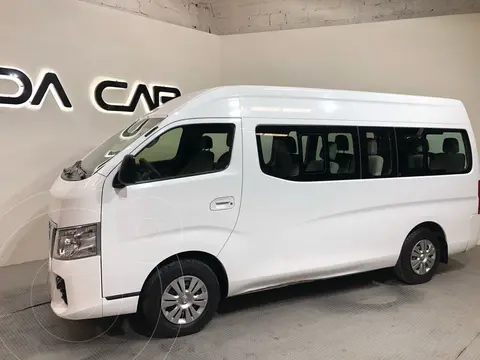 Nissan Urvan 12 Pasajeros usado (2022) color Blanco precio $610,000