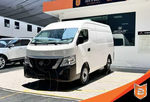 Nissan Urvan Panel Amplia Aa TPMS usado (2023) color Blanco financiado en mensualidades(enganche $105,980 mensualidades desde $12,870)