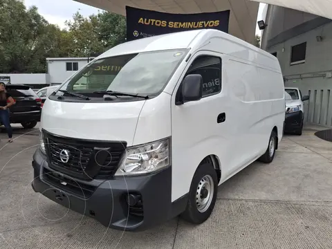 Nissan Urvan Panel Ventanas Amplia usado (2021) color Blanco financiado en mensualidades(enganche $132,540 mensualidades desde $13,173)