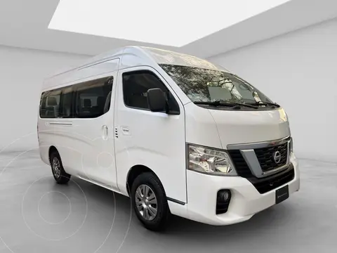 Nissan Urvan 14 Pasajeros usado (2023) color Blanco precio $600,000
