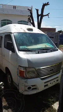 Nissan Urvan DX Larga 15 Pas usado (2008) color Blanco precio $70,000