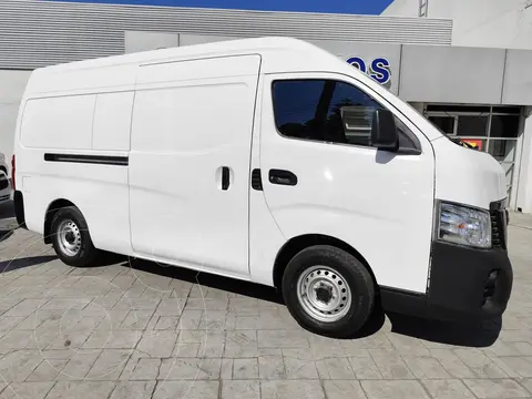 Nissan Urvan Panel Amplia Aa TPMS usado (2022) color Blanco financiado en mensualidades(enganche $149,655 mensualidades desde $12,490)