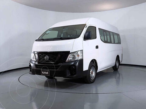 Nissan Urvan 15 Pas Amplia Pack Seguridad usado (2021) color Blanco precio $494,999