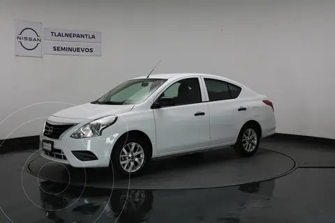 Nissan V-Drive 1.6L Plus usado (2023) color Blanco precio $240,000