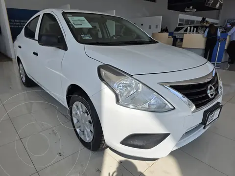 Nissan V-Drive 1.6L usado (2020) color Blanco precio $218,000